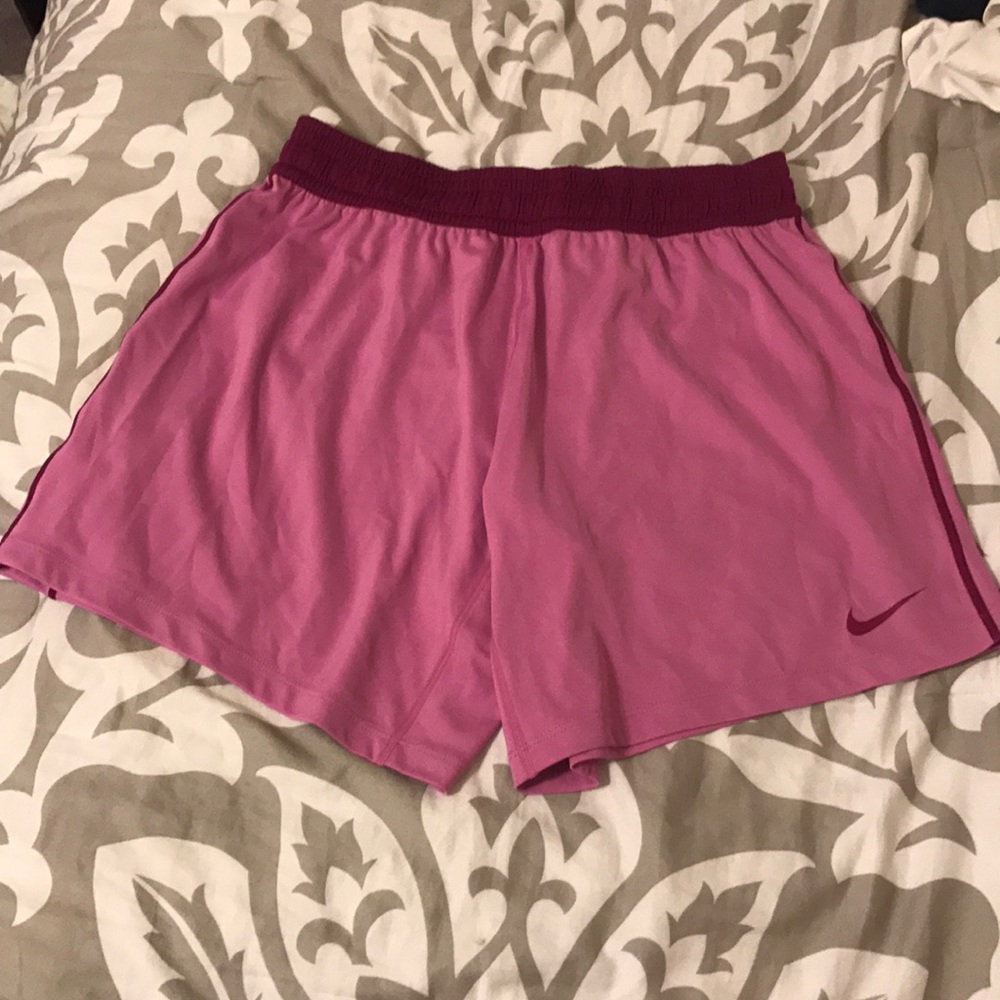 Nike Dri-Fit shorts - Picture 1 of 2
